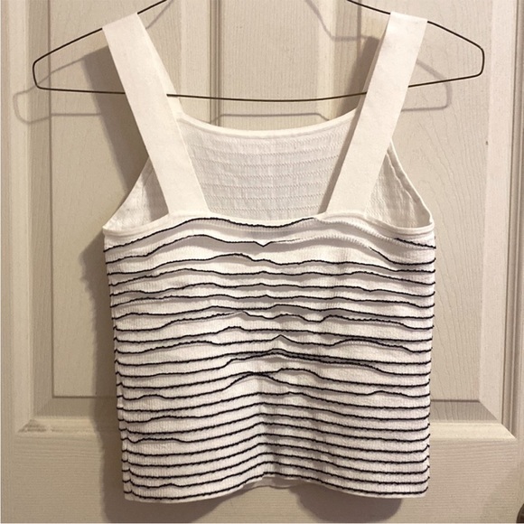 Club Monaco XS tank top - Picture 2 of 3